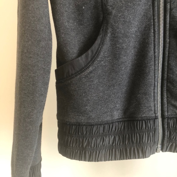 Lululemon Jacket - Picture 3 of 7